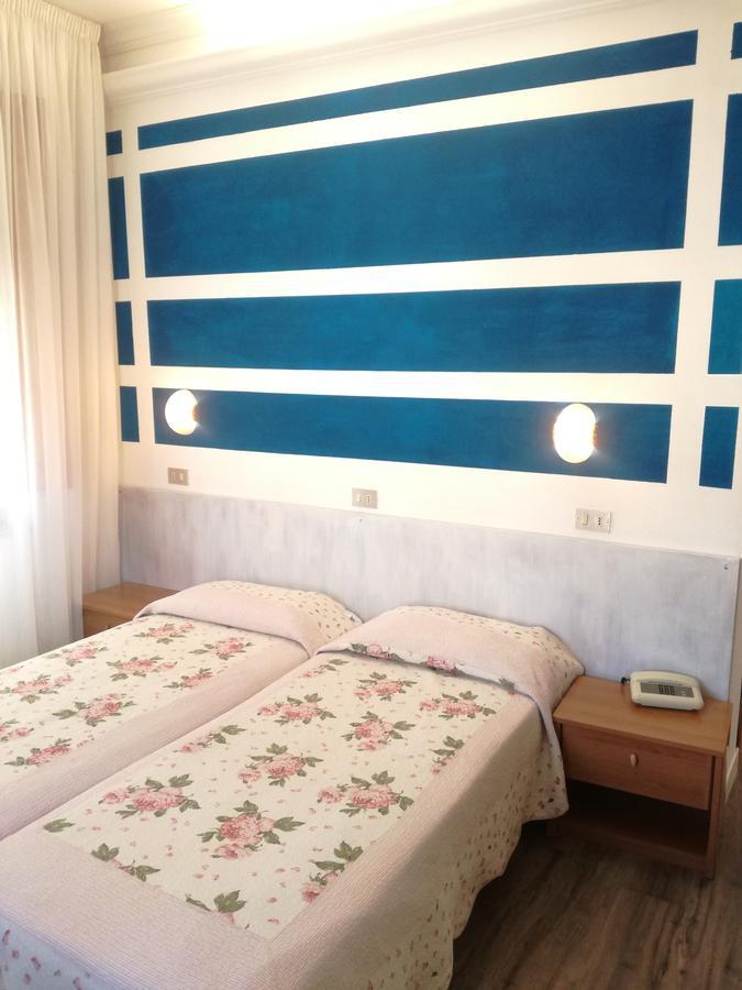 Hotel Prati モンテカティーニ・テルメ エクステリア 写真